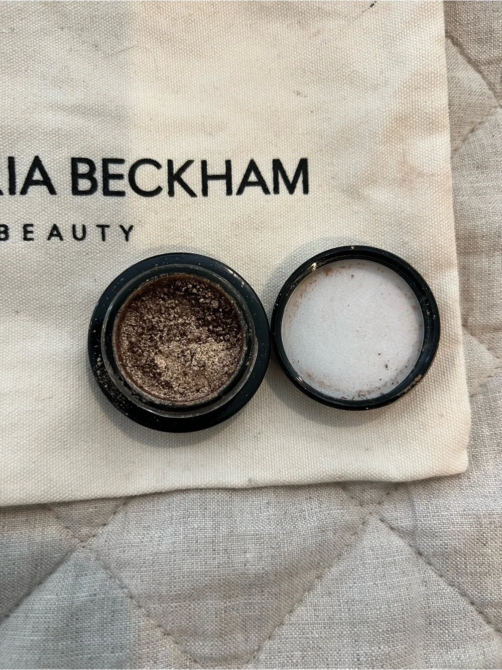Victoria Beckham Eyeshadow in Honey